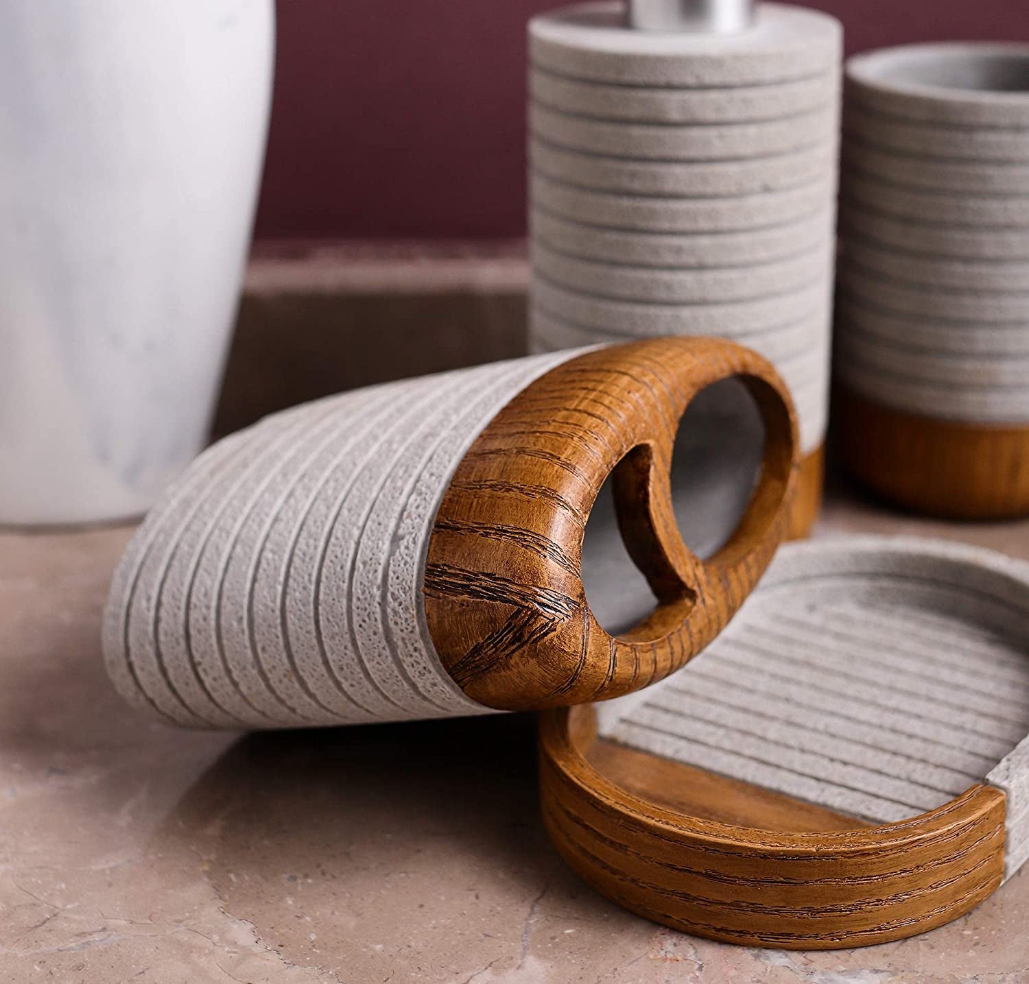 Bathroom Accessories Set